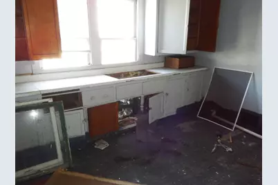 3249 N 13th St, Milwaukee, WI 53206 - Photo 9