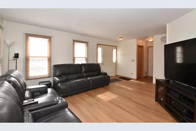 9422  71st St, Kenosha, WI 53142 - Photo 15