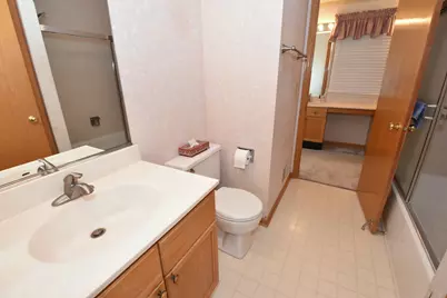 9422  71st St, Kenosha, WI 53142 - Photo 27