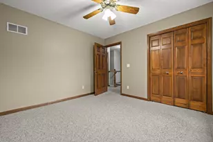 11912 28th Ave, Pleasant Prairie, WI 53158 - Photo 25