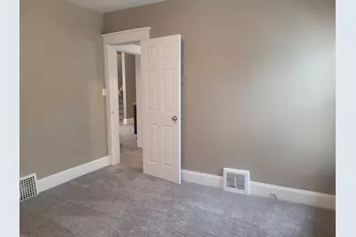 2865 N 36th St, Milwaukee, WI 53210 - Photo 13