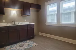 2865 N 36th St, Milwaukee, WI 53210 - Photo 9