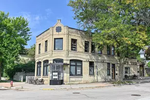 234 E Reservoir Ave, Milwaukee, WI 53212 - Photo 23