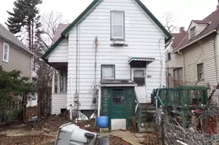 2556 N Humboldt Blvd, Milwaukee, WI 53212 - Photo 3