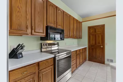 1408  Prairie Ln, Sheboygan Falls, WI 53085 - Photo 3