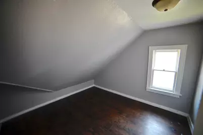 2104 S 71st St, West Allis, WI 53219 - Photo 15