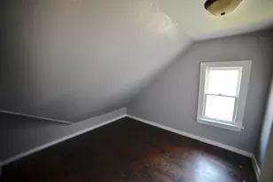 2104 S 71st St, West Allis, WI 53219 - Photo 15