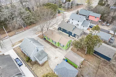 1230  Bay Shore Dr, Oshkosh, WI 54901 - Photo 9