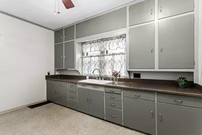 1230  Bay Shore Dr, Oshkosh, WI 54901 - Photo 27