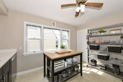 2515 N 71st St, Wauwatosa, WI 53213 - Photo 13