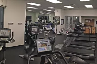 1660 N Prospect Ave, Milwaukee, WI 53202 - Photo 23