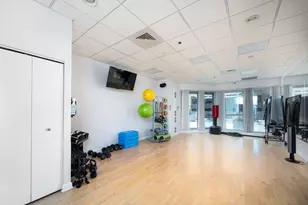 1660 N Prospect Ave, Milwaukee, WI 53202 - Photo 21