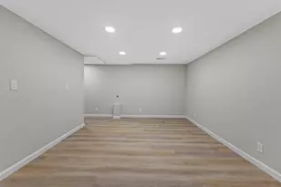 6956 W Morgan Ave, Milwaukee, WI 53220 - Photo 27