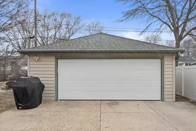 N85W17120  Ann Ave, Menomonee Falls, WI 53051 - Photo 29