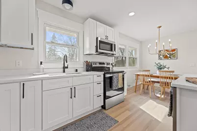 N80W15821  Rainbow Dr, Menomonee Falls, WI 53051 - Photo 7