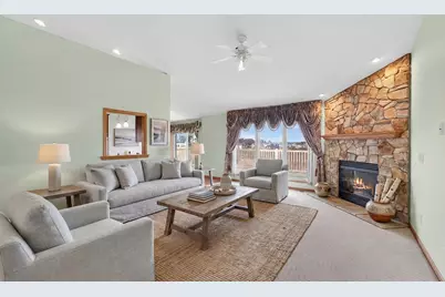 6298  92nd Pl, Pleasant Prairie, WI 53158 - Photo 5