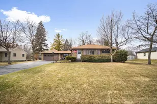 5333 S 28th St, Greenfield, WI 53221 - Photo 1