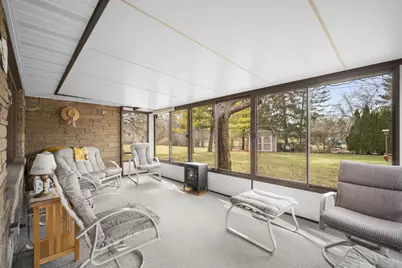 5333 S 28th St, Greenfield, WI 53221 - Photo 19