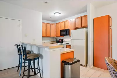 3053 W Drexel Ave #110, Franklin, WI 53132 - Photo 11