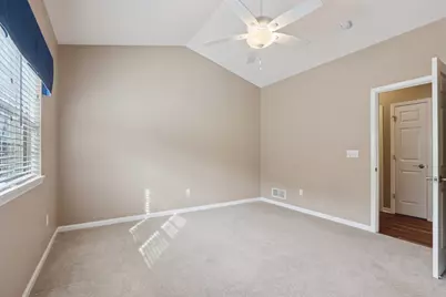 1110  Black Bear Dr, Mukwonago, WI 53149 - Photo 15