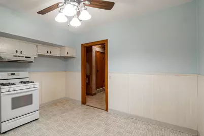 2951 N 70th St, Milwaukee, WI 53210 - Photo 19