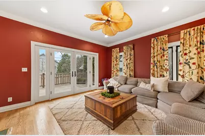 637 E Carlisle Ave, Whitefish Bay, WI 53217 - Photo 21