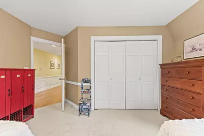 637 E Carlisle Ave, Whitefish Bay, WI 53217 - Photo 51