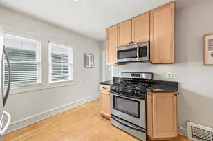 4518 N Woodburn St, Shorewood, WI 53211 - Photo 15