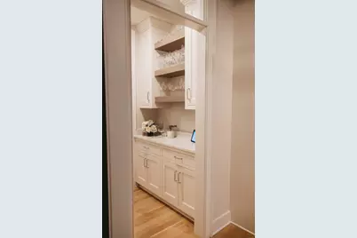 1250  Fairhaven Blvd, Elm Grove, WI 53122 - Photo 25