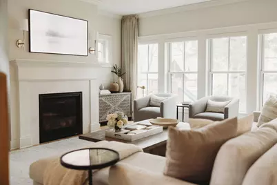 1250  Fairhaven Blvd, Elm Grove, WI 53122 - Photo 5