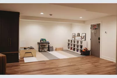 1250  Fairhaven Blvd, Elm Grove, WI 53122 - Photo 51