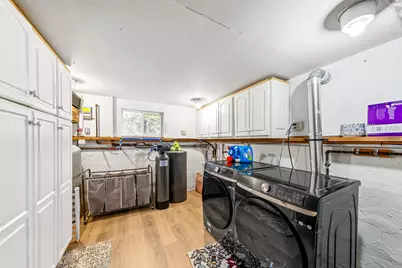 11720  Austin Ave, Mequon, WI 53092 - Photo 17