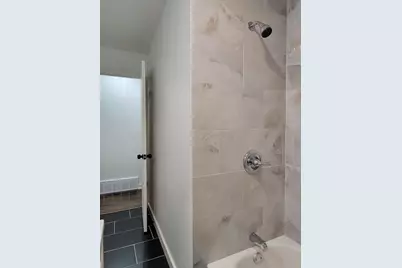 4436 N 66th St, Milwaukee, WI 53218 - Photo 9