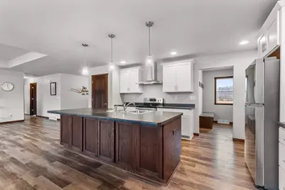 2348  Wild Oak Dr, Manitowoc, WI 54220 - Photo 19