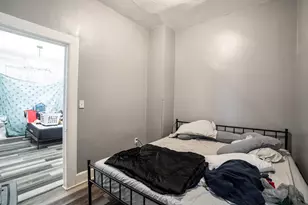 206 N 37th St, Milwaukee, WI 53208 - Photo 13