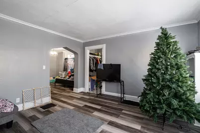 206 N 37th St, Milwaukee, WI 53208 - Photo 9