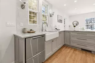 5453 N Shoreland Ave, Whitefish Bay, WI 53217 - Photo 19
