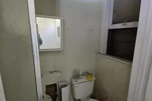 2023 W Scott St, Milwaukee, WI 53204 - Photo 7