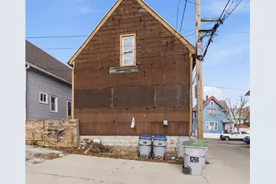 2023 W Scott St, Milwaukee, WI 53204 - Photo 13