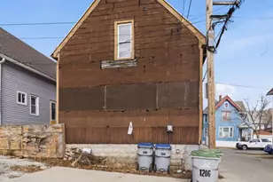 2023 W Scott St, Milwaukee, WI 53204 - Photo 13