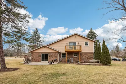 9959 W Conrad St, Hales Corners, WI 53228 - Photo 25