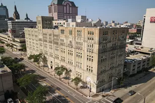 270 E Highland Ave, Milwaukee, WI 53202 - Photo 1