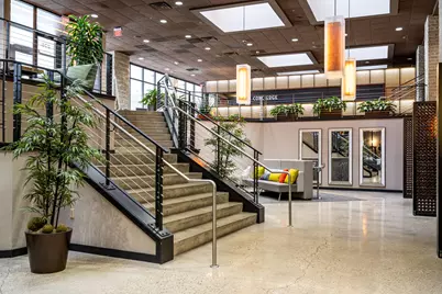 270 E Highland Ave #916, Milwaukee, WI 53202 - Photo 37