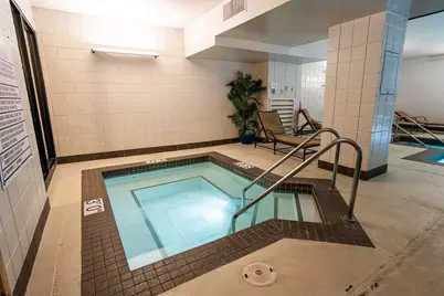 270 E Highland Ave #916, Milwaukee, WI 53202 - Photo 25