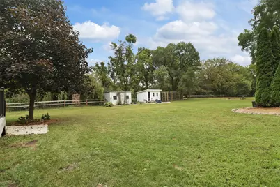 9105  Gittings Rd, Racine, WI 53406 - Photo 25