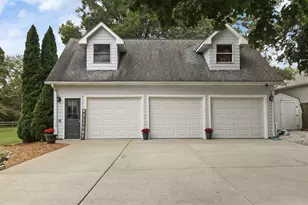 9105 Gittings Rd, Racine, WI 53406 - Photo 17