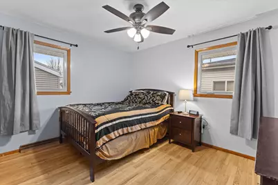 9300 W Eden Pl, Milwaukee, WI 53228 - Photo 17