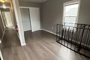 233 Frank Ave, Racine, WI 53404 - Photo 13