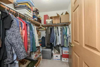 16484 W Crown Ct, Germantown, WI 53022 - Photo 15