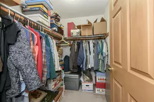 N114W16484 Crown Ct, Germantown, WI 53022 - Photo 15